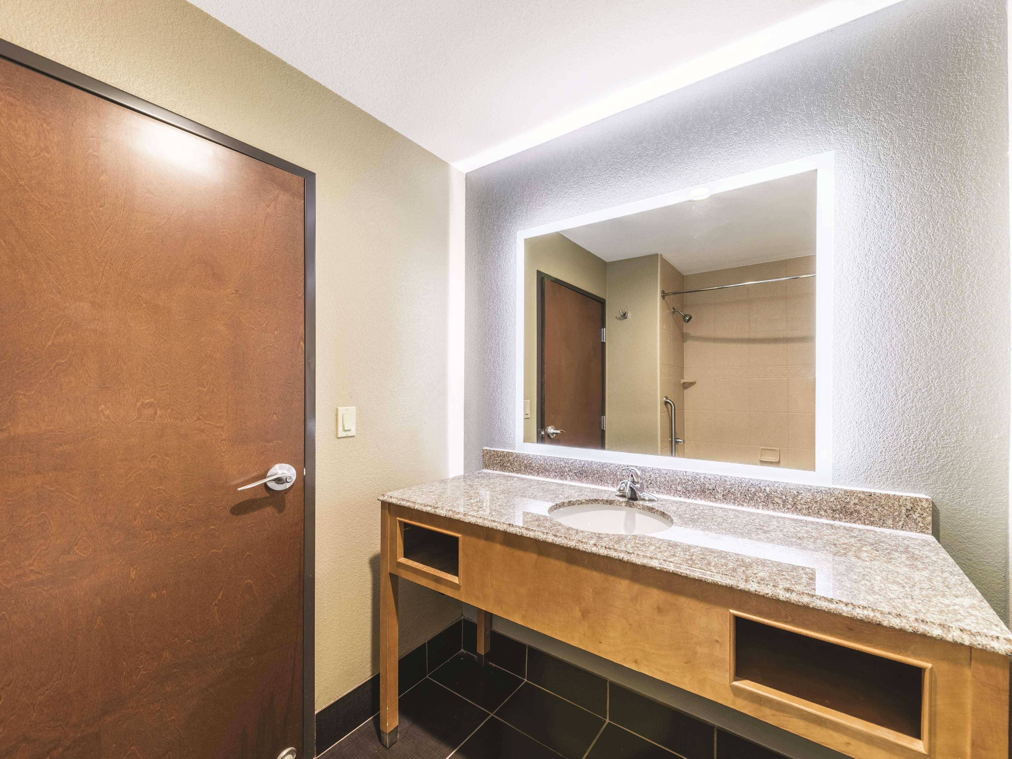Hotel La Quinta By Wyndham Tulsa - Catoosa Zewnętrze zdjęcie