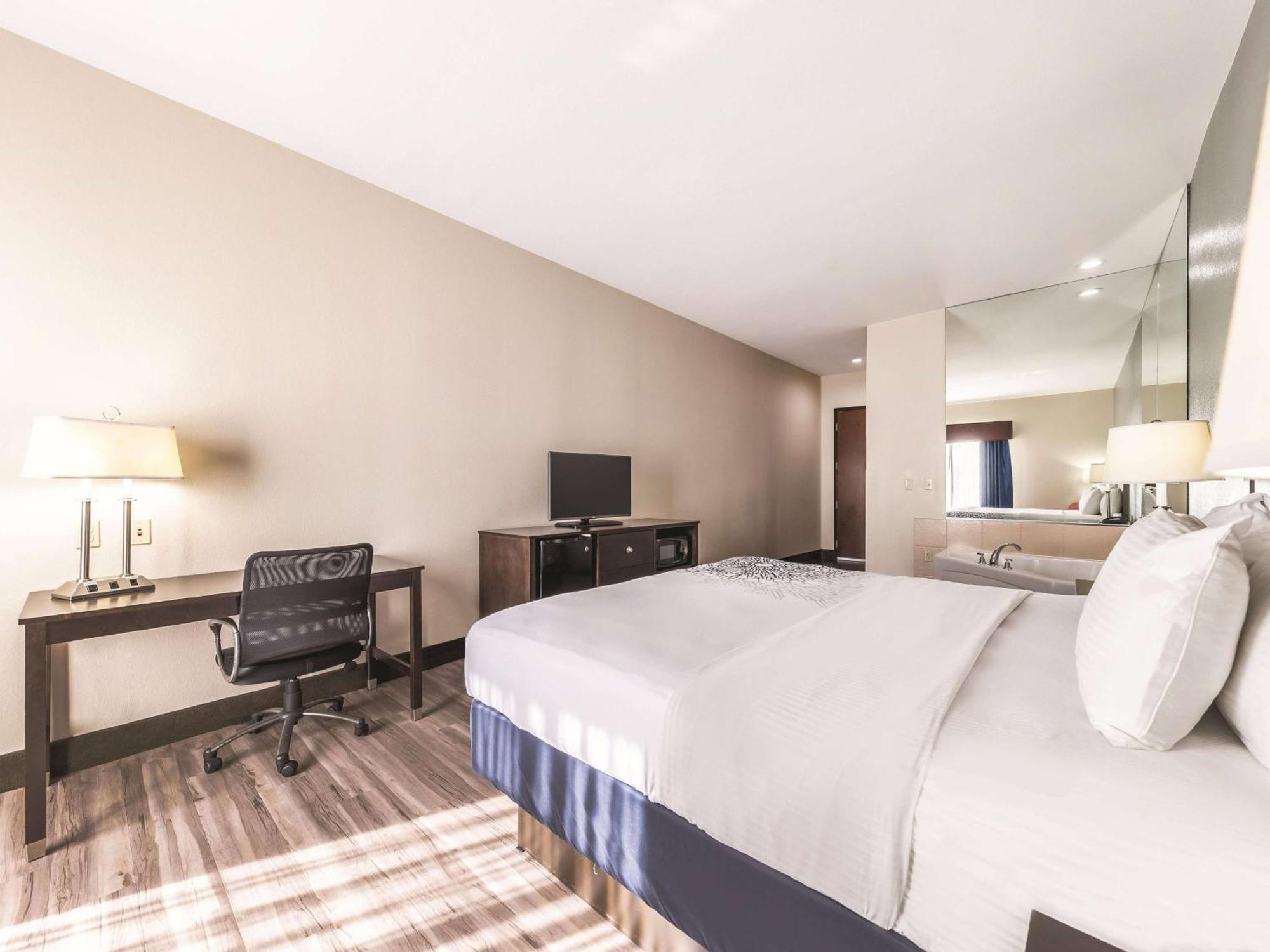 Hotel La Quinta By Wyndham Tulsa - Catoosa Zewnętrze zdjęcie